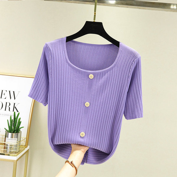 Ženska bluza s dugmadima i kratkim rukavima