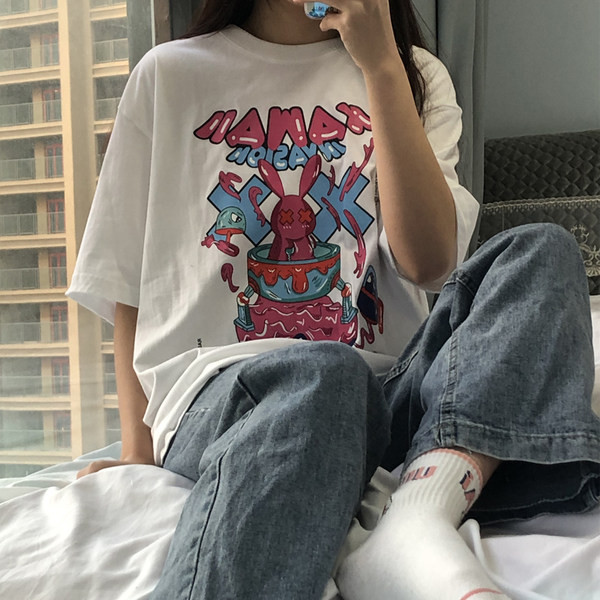 Proljetna bluza s 3/4 rukavima i širokim modelom s aplikacijama