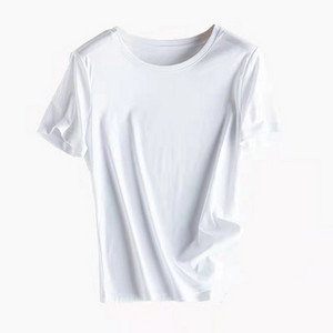 Moderna jednobojna bluza jednobojni model