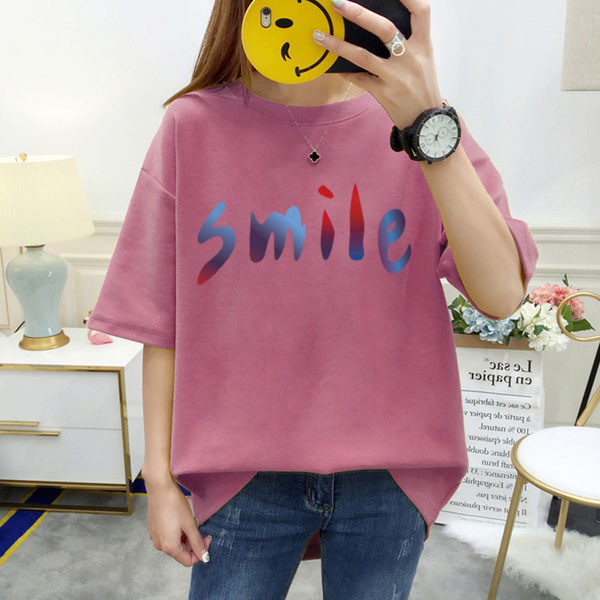 Novi model ženske majice s aplikacijom i ovalnim izrezom - različite boje