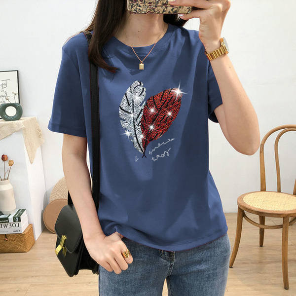 Proljetna ženska majica sa sjajnom aplikacijom i kratkim rukavima