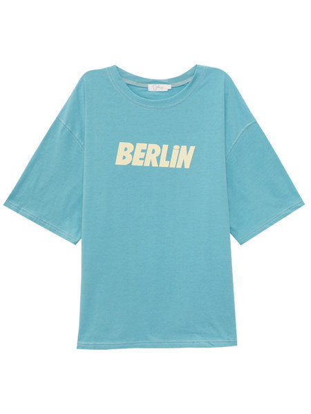 Ležerna majica s natpisom i kratkim rukavima