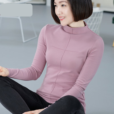 Proljetna bluza s visokim ovratnikom i dugim rukavima