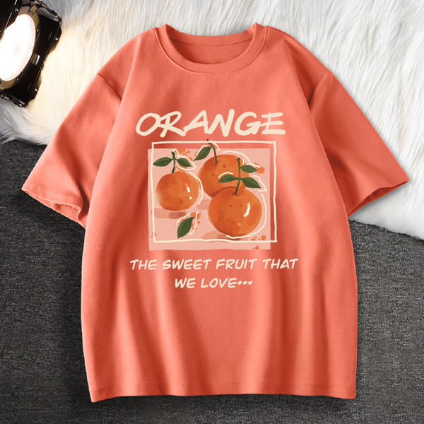 Sieviešu kokvilnas T-krekla plats modelis ar 3/4 piedurknēm