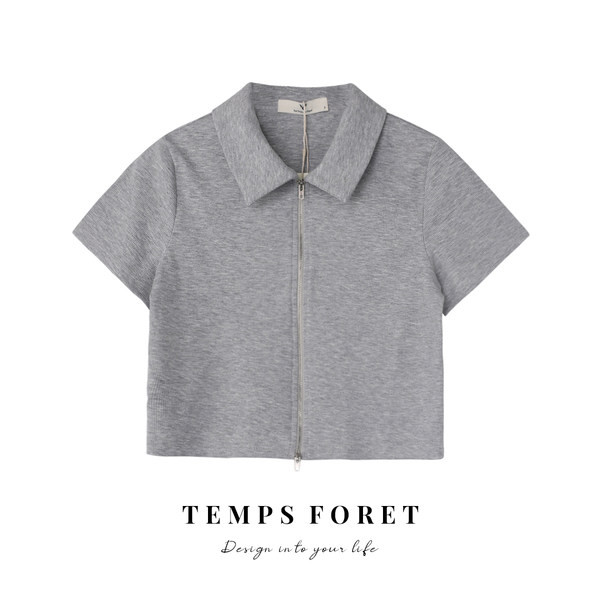 Novi ženski model kratke majice sa kragnom i patentnim zatvaračem