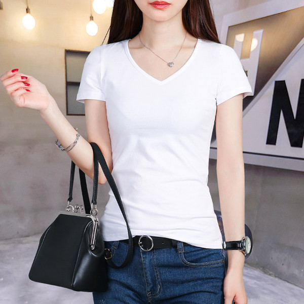 Običan model ženske majice - više modela