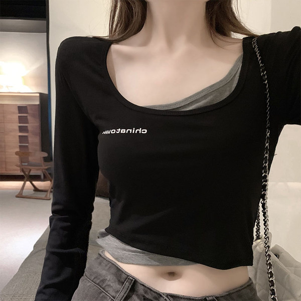 Ženska kratka bluza s okruglim izrezom i dugim rukavima