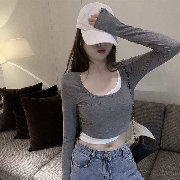 Ženska kratka bluza s okruglim izrezom i dugim rukavima