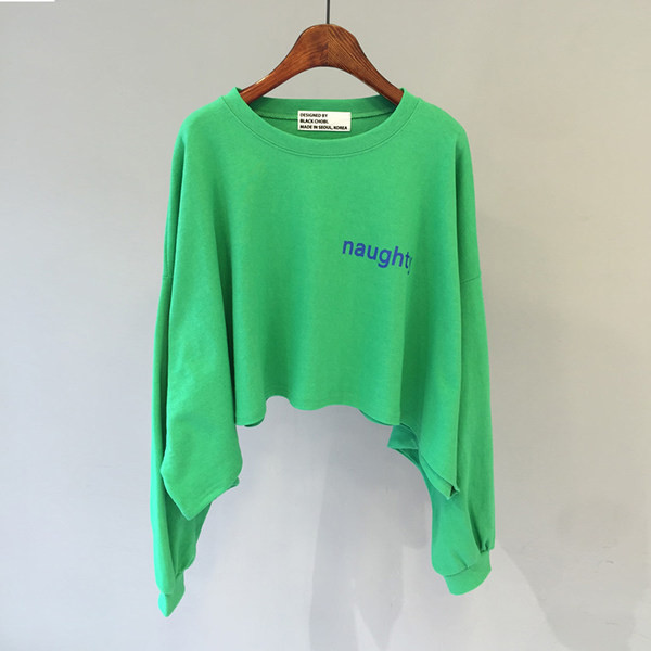 Široka ženska bluza sa natpisom i okruglim izrezom