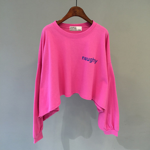 Široka ženska bluza sa natpisom i okruglim izrezom