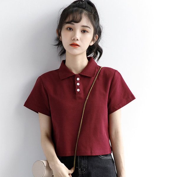 Novi model kratke bluze s klasičnom kragnom i gumbima