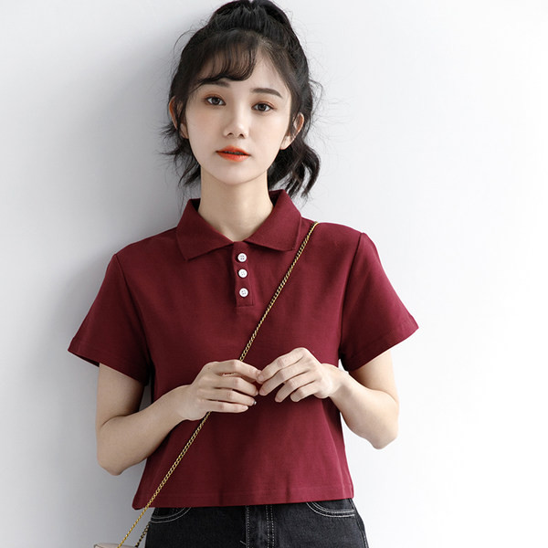 Novi model kratke bluze s klasičnom kragnom i gumbima