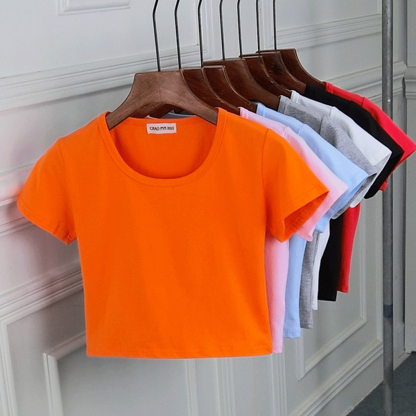 Kratka pripijena bluza s natpisima