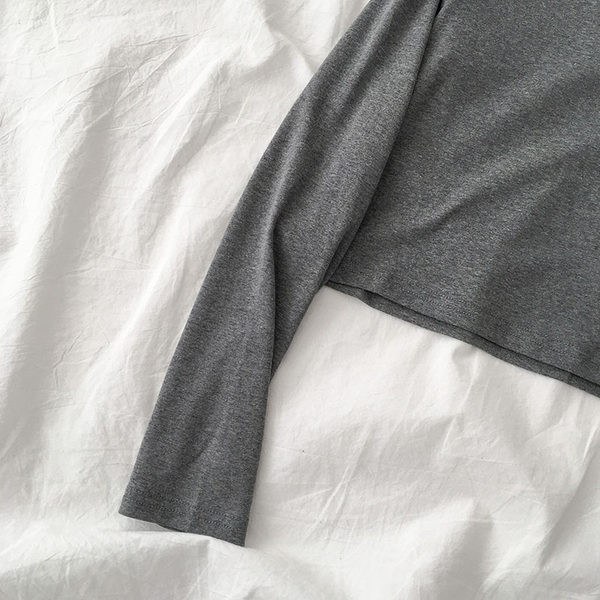 Ležerna ženska bluza dugih rukava - čist model