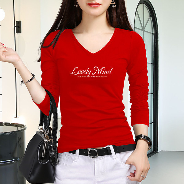 Γυναικεία casual μπλούζα με επιγραφή και λαιμόκοψη σε διάφορα χρώματα