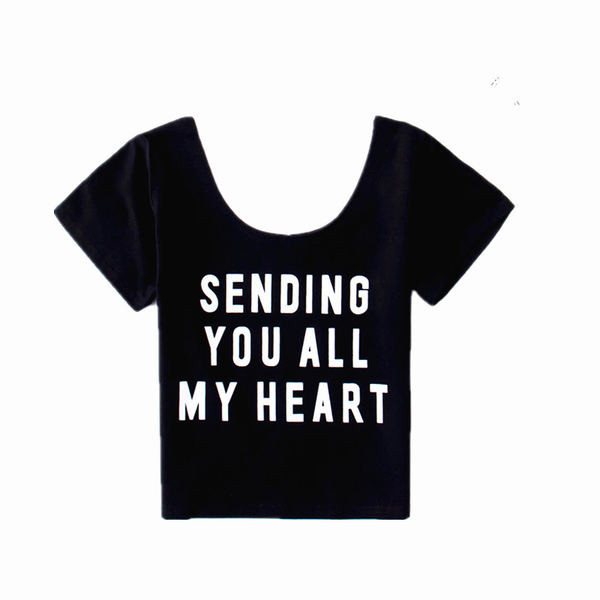 Trumpa palaidinė su užrašais – skirtingų spalvų