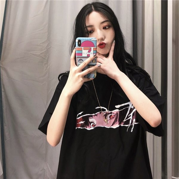 Ženska majica kratkih rukava sa aplikacijom - crne boje