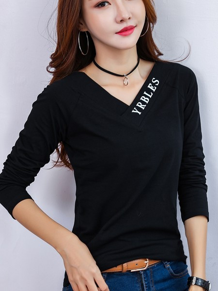 Moderna ženska bluza s aplikacijom i špic izrezom