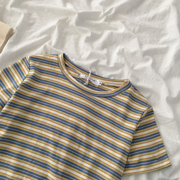 Prugasta ženska majica kratkih rukava
