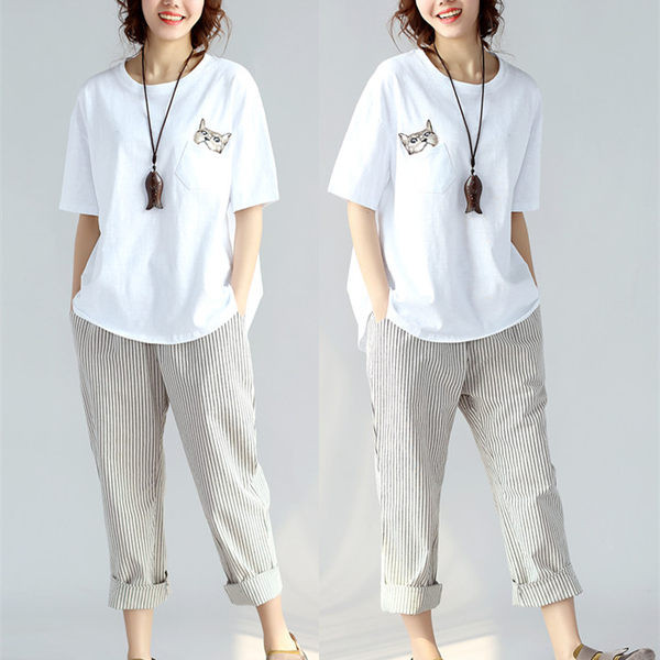 Γυναικείο μπλουζάκι με τσέπη και εφαρμογή 3D