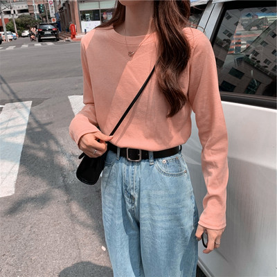 Γυναικεία φαρδιά μπλούζα με στρογγυλή λαιμόκοψη