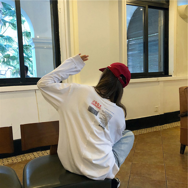 Casual γυναικεία μπλούζα με στρογγυλή λαιμόκοψη και τύπωμα