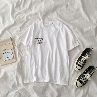 Γυναικείο casual μπλουζάκι με επιγραφή και στρογγυλή λαιμόκοψη