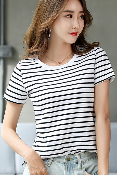 Casual γυναικεία ριγέ μπλούζα με οβάλ ντεκολτέ - διάφορα χρώματα