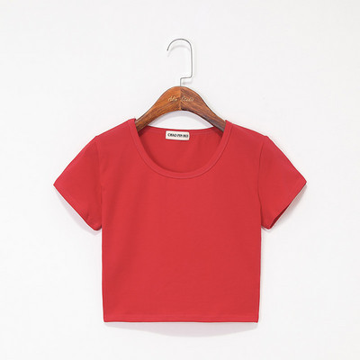 Κοντή μπλούζα με οβάλ λαιμόκοψη