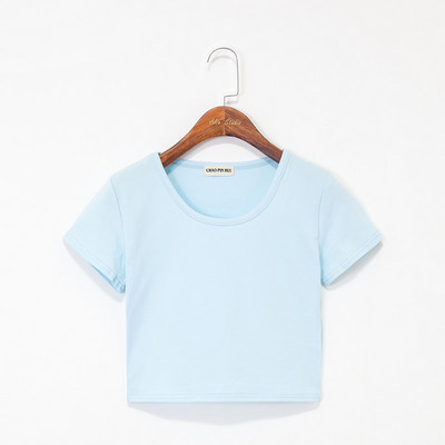 Κοντή μπλούζα με οβάλ λαιμόκοψη