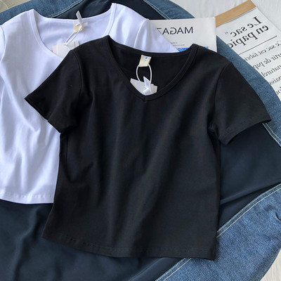 Ženska obična majica s kratkim rukavima i špic izrezom