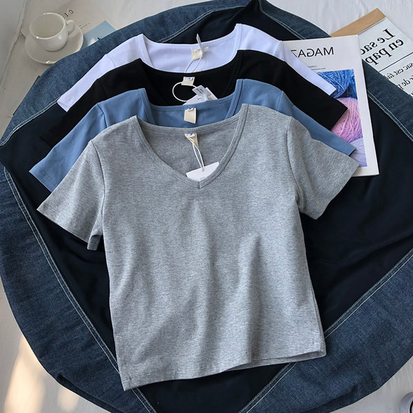 Ženska obična majica s kratkim rukavima i špic izrezom