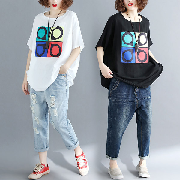 Γυναικεία μπλούζα με απλικέ - φαρδύ μοντέλο