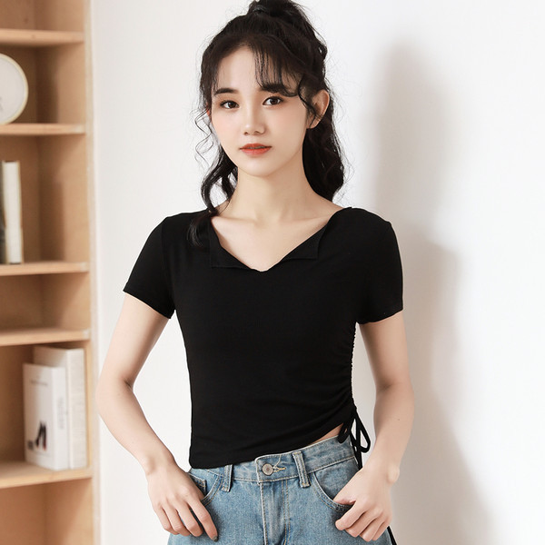 Κοντή μπλούζα με κορδόνια - κλασικό μοντέλο