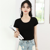 Pripijena ženska bluza s ovalnim izrezom - jednobojni model