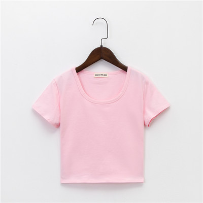 Pripijena ženska bluza s ovalnim izrezom - jednobojni model