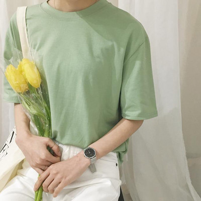 Γυναικεία μπλούζα με κοντά μανίκια και κολάρο σε σχήμα Ο