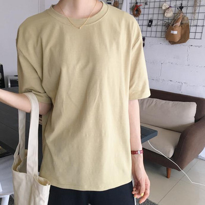 Γυναικεία μπλούζα με κοντά μανίκια και κολάρο σε σχήμα Ο