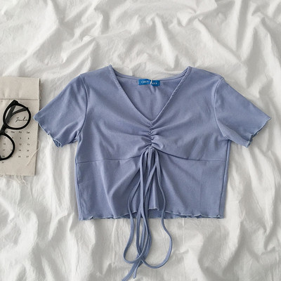 Γυναικείο μπλουζάκι με  ντεκολτέ και κορδόνια