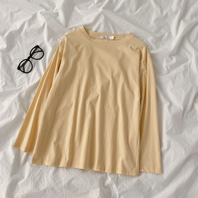 Γυναικεία μπλούζα μονόχρωμη με στρογγυλή λαιμόκοψη και μακριά μανίκια