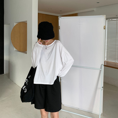 Φαρδιά μπλούζα με μακριά μανίκια για γυναίκες