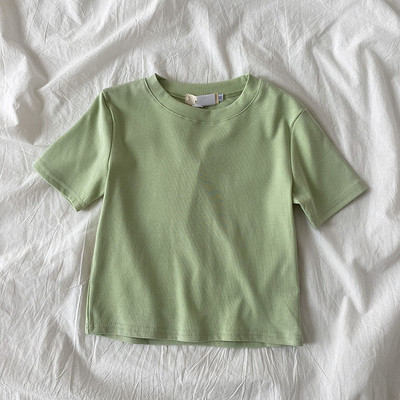 Γυναικείο casual μπλουζάκι με κοντά μανίκια και στρογγυλή λαιμόκοψη