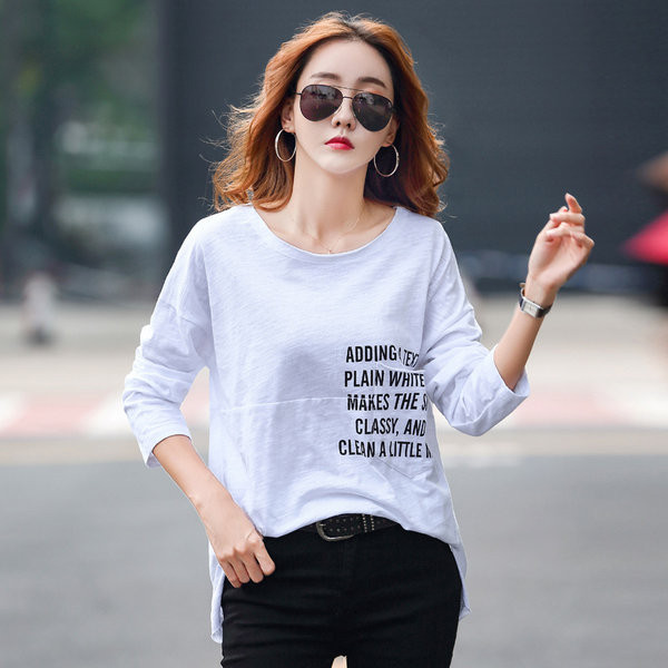 Ženska ležerna bluza s natpisom i okruglim izrezom