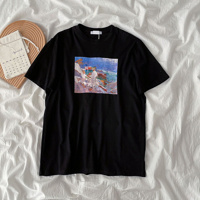 Γυναικείο μπλουζάκι με απλικέ χρώμα και κοντά μανίκια