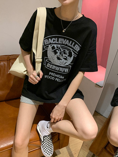 Pamučna široka majica s printom u boji