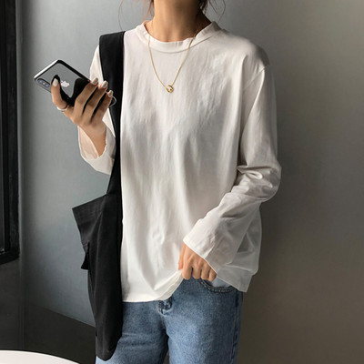 Γυναικεία ανοιξιάτικη μπλούζα με λαιμόκοψη