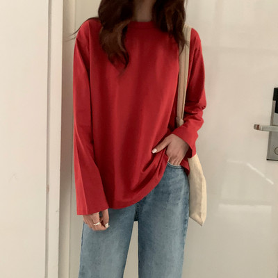 Γυναικεία ανοιξιάτικη μπλούζα με λαιμόκοψη