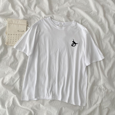 Ženska proljetna majica s aplikacijom i kratkim rukavima