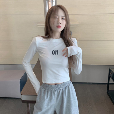 Ženska bluza sa ovalnim izrezom i dugim rukavima - u tri boje