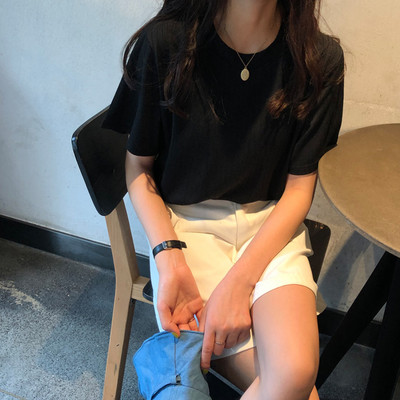 Γυναικείο casual μπλουζάκι με 3/4 μανίκια και κολάρο σε σχήμα Ο